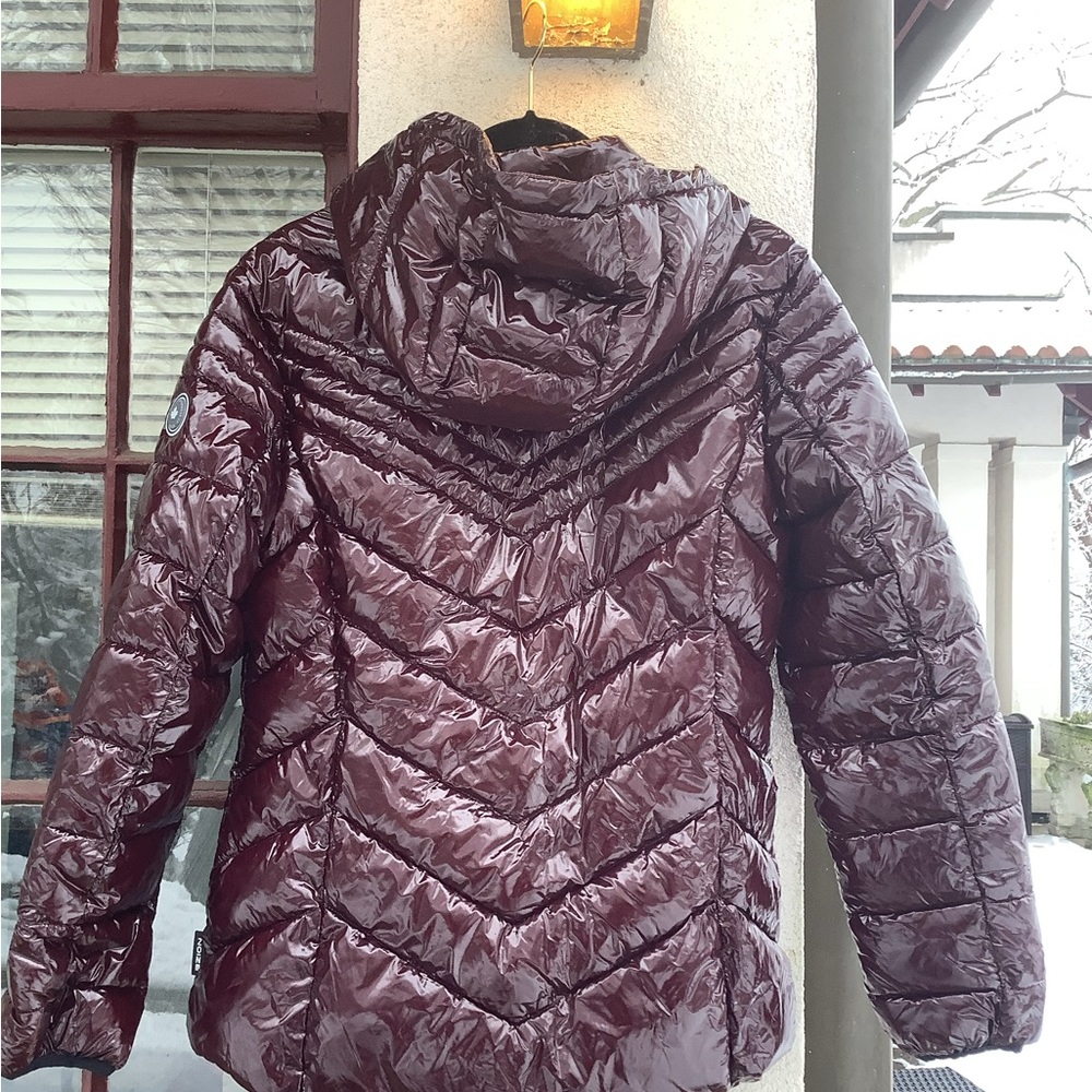 Noize Women's Plum Puffer Jacket - Picture 2 of 5